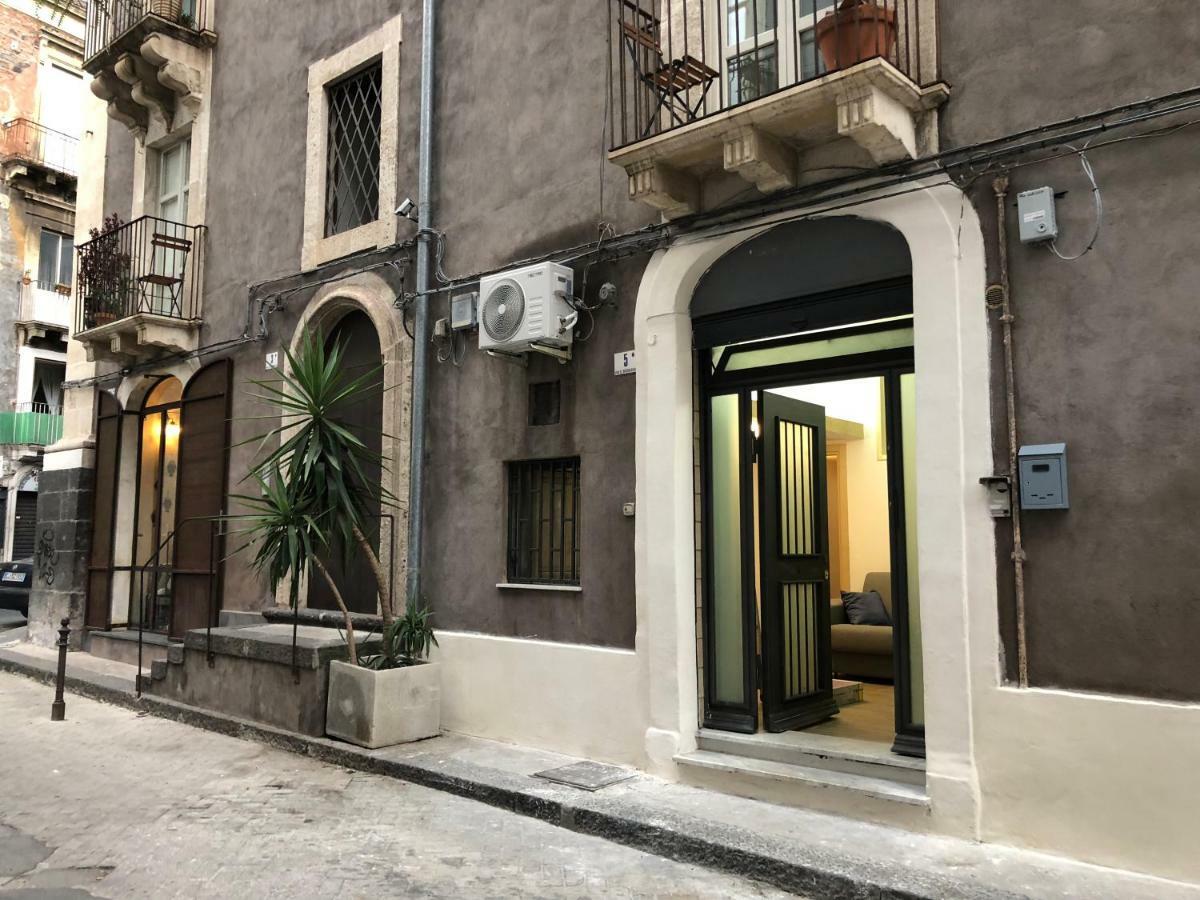 Frida - One-Bedroom Apartment By Piazza Duomo Catania-Fontanarossai nemzetközi repülőtér Kültér fotó